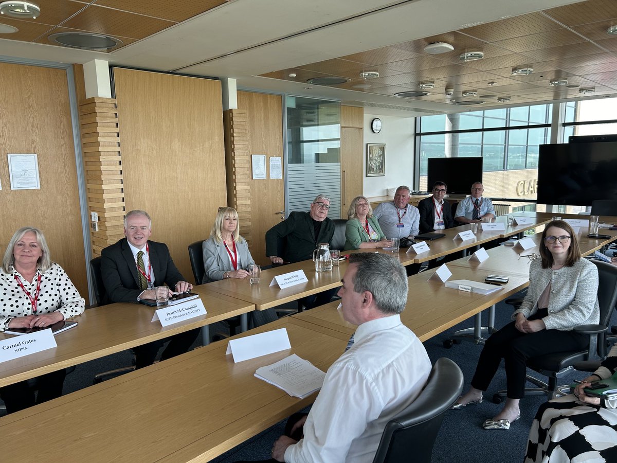 <a href="/GMBNI/">GMB Northern Ireland</a>  along with other Public Sector Unions had a really  constructive roundtable discussion on today with <a href="/dptfinance/">Dept of Finance</a> minister ⁦<a href="/CArchibald_SF/">Caoimhe Archibald MLA</a> on the budgetary pressure facing our members <a href="/GMB_union/">GMB Union</a> <a href="/GMB_union_NWI/">GMB Union North West & Irish</a> <a href="/deniseNWI/">Denise Walker</a> <a href="/neilsmithgmb/">neilsmithgmb</a> <a href="/NIC_ICTU/">NIC ICTU</a>