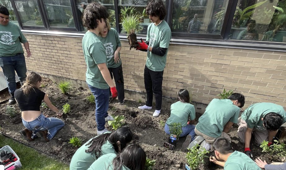 Ecology Club Unveils New Pocket Prairie At West Leyden - journal-topics.com/articles/ecolo…