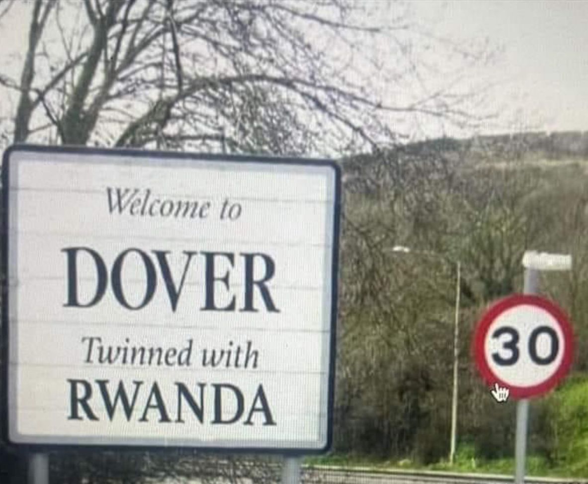 robinmuirhead's tweet image. It&apos;s a Wonderful Life 🤟
@darrengrimes_ @danwootton #UKAsylum #Illegals Even if this Scheme Fails it&apos;s Focused Politicians into Action. Let&apos;s Hope they Finally do the right thing and get Our County Back 👈 This Farce dragged on for Decades 🧐 #RwandaScheme @UKIP @reformparty_uk