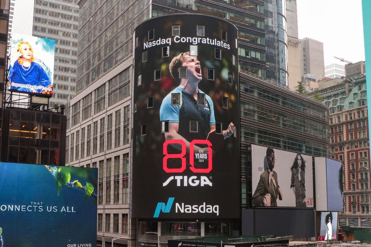 STIGA1944's tweet photo. STIGA Table tennis in NY! Truls Moregardh with STIGA Cybershape Truls Edition #cybershape #tabletennis #newyork https://t.co/o0rhcVg4k4