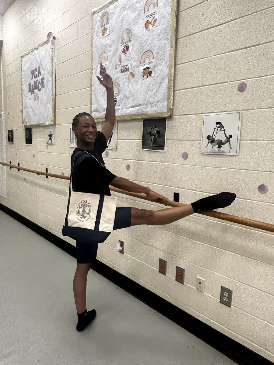 Click the link to help get Ka'ron Jackson to Julliard! ⭐️ these funds will make it possible for him to live his dream at this prestigious school 🏫 #Dance @RNECavaliers @RichlandTwo @R2Magnets @Richland2A @Cavplex @RNECollegeCtr @rne_stugov @ballerinicole gofund.me/661b9535