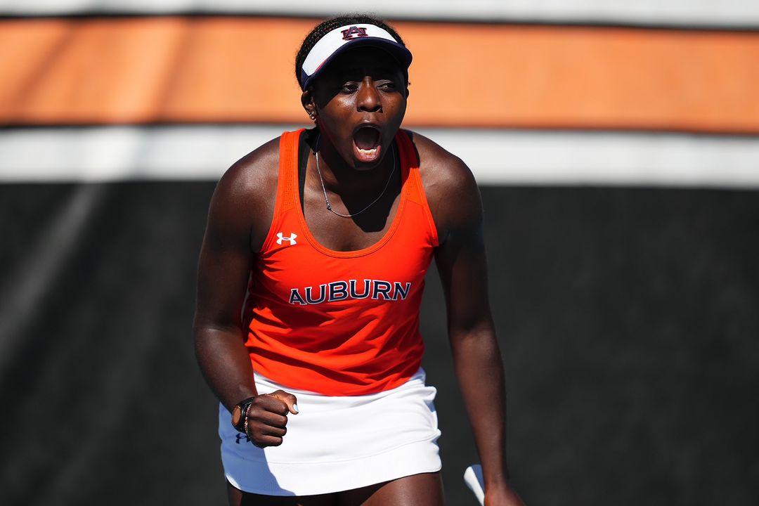 Angella Okutoyi secures her place in the quarter-final of the W35 Boca Raton Women's Singles in the USA.

Angie, defeated American Lilian Poling by 2 straight sets (6-4, 6-3). We are inching closer.

#RadullKE 
#NoWeakness 
#RoadtoParis2024