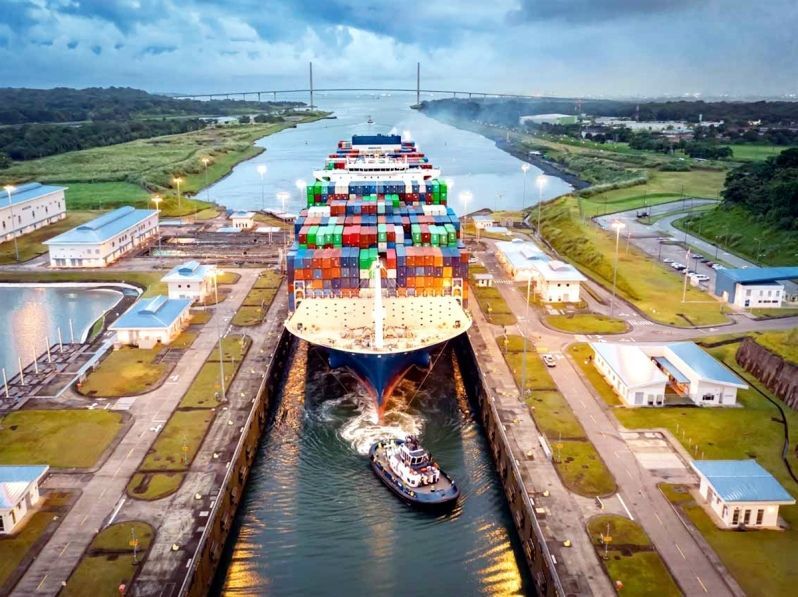 Canal de Panamá insiste en la importancia de reevaluar el enfoque global de la gestión de agua @canaldepanama #MundoMaritimo buff.ly/3UIgAXT