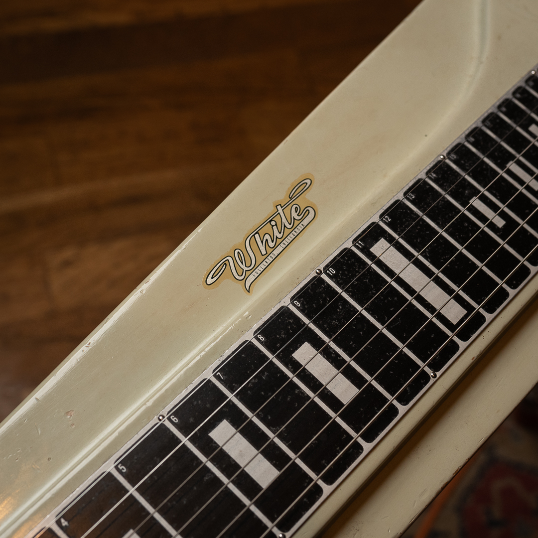 Looking for a lap steel? This White Lap Steel from 1956 just slid into the store! Click, call, chat, visit or shop on the CME App to make it yours! bit.ly/39srLf7 #chicagomusicexchange #White #LapSteel #VintageGuitar #Vintage #CMElovestrades #guitarplayer #gearybusey