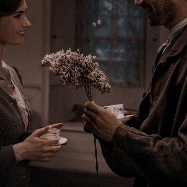 c_sureya's tweet image. ''Sonsuza kadar konuşabileceğimizi hissettiğimiz insanlar en güzelleri.''

Şair Cemal Süreya