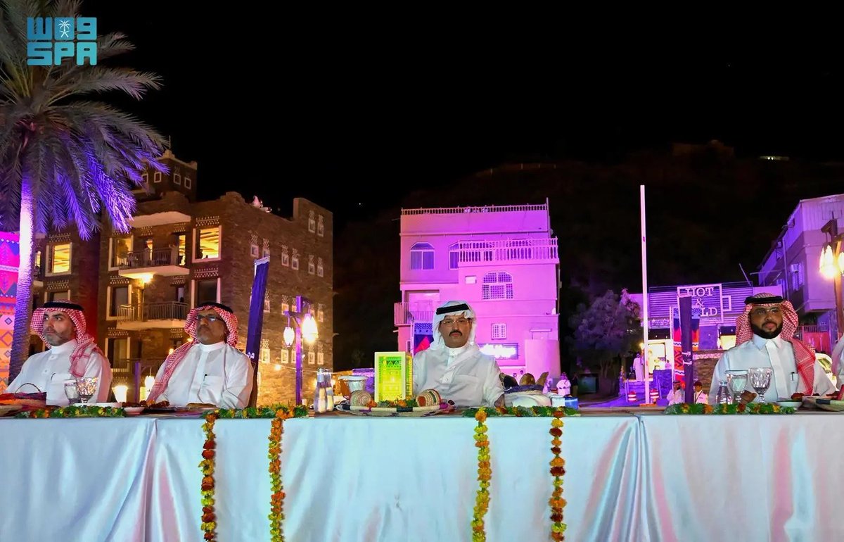 SPAregions's tweet image. الأمير تركي بن طلال يُنيب " كرام الأَرومة " في إطلاق هوية عسير السياحية.
spa.gov.sa/N2095299
#عسير_تهوّل | #عسير_تسابق_المستقبل
#واس_عام