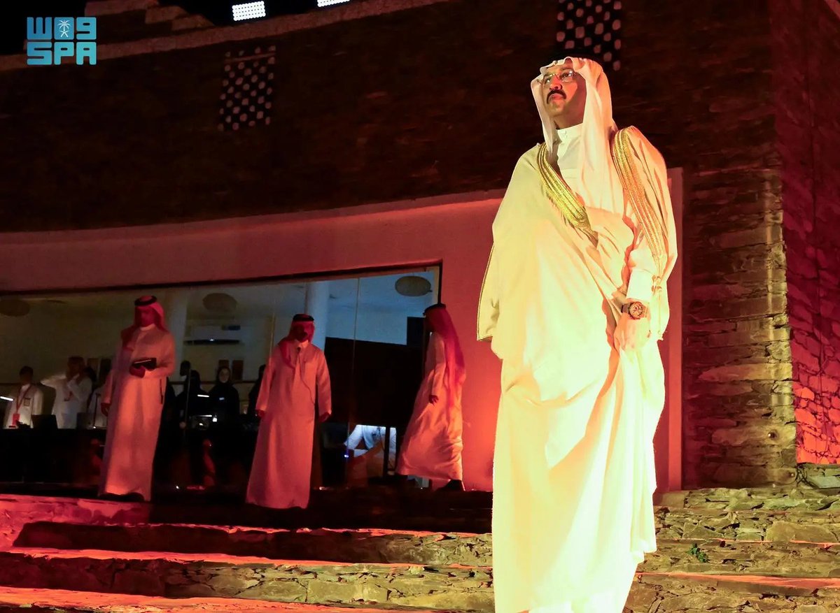 SPAregions's tweet image. الأمير تركي بن طلال يُنيب " كرام الأَرومة " في إطلاق هوية عسير السياحية.
spa.gov.sa/N2095299
#عسير_تهوّل | #عسير_تسابق_المستقبل
#واس_عام