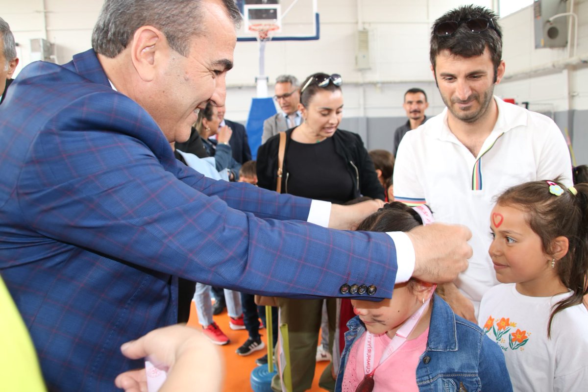 İlçemizde Geleneksel Çocuk Oyunları Etkinlikleri Düzenlendi  

👉 meb.ai/UPSeRE4

<a href="/tcmeb/">Millî Eğitim Bakanlığı</a>
<a href="/kamankymkmligi/">Kaman Kaymakamlığı</a> 
<a href="/Halili40/">Halil İMAN</a>