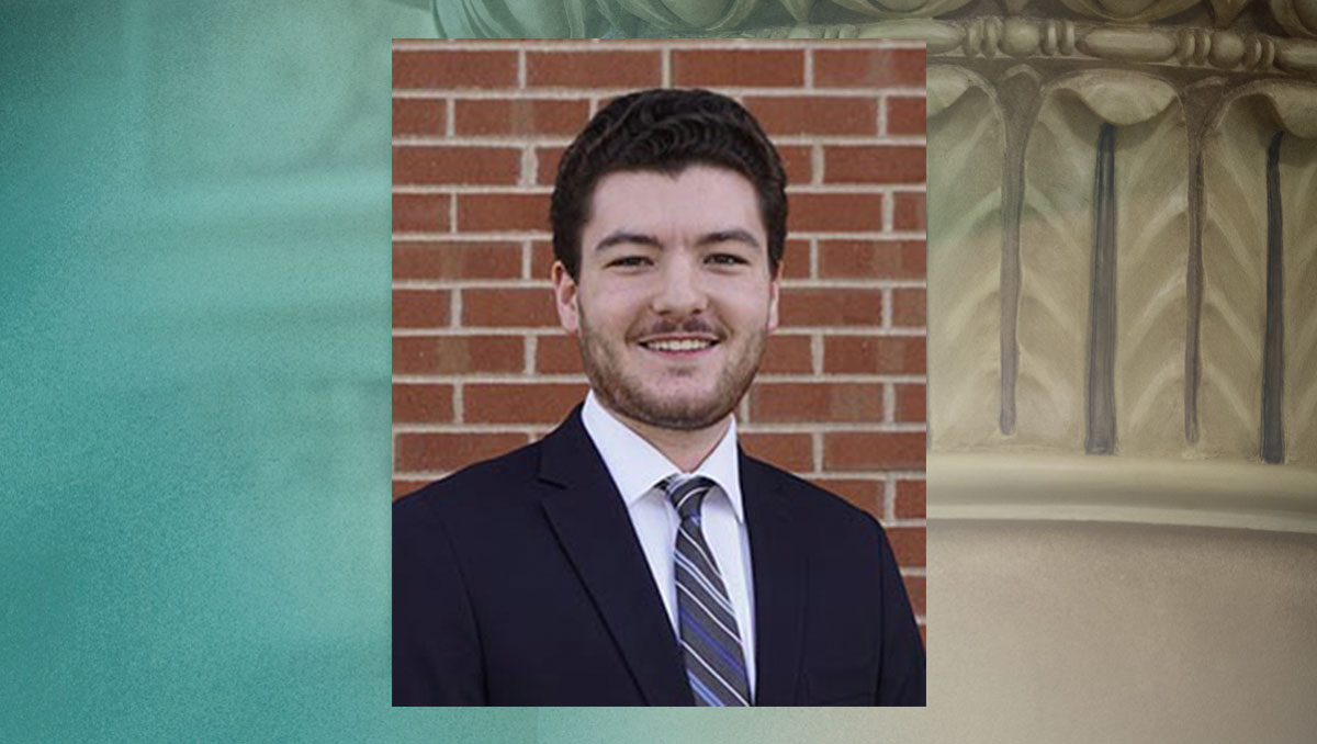 🎓🎉 Congratulations to undergraduate student John A. Pimley for being selected as our student marshal for the spring 2024 commencement ceremony! This honor recognizes Pimley’s academic achievement and contributions to student life. Read more ➡️ bit.ly/4dkgUU4