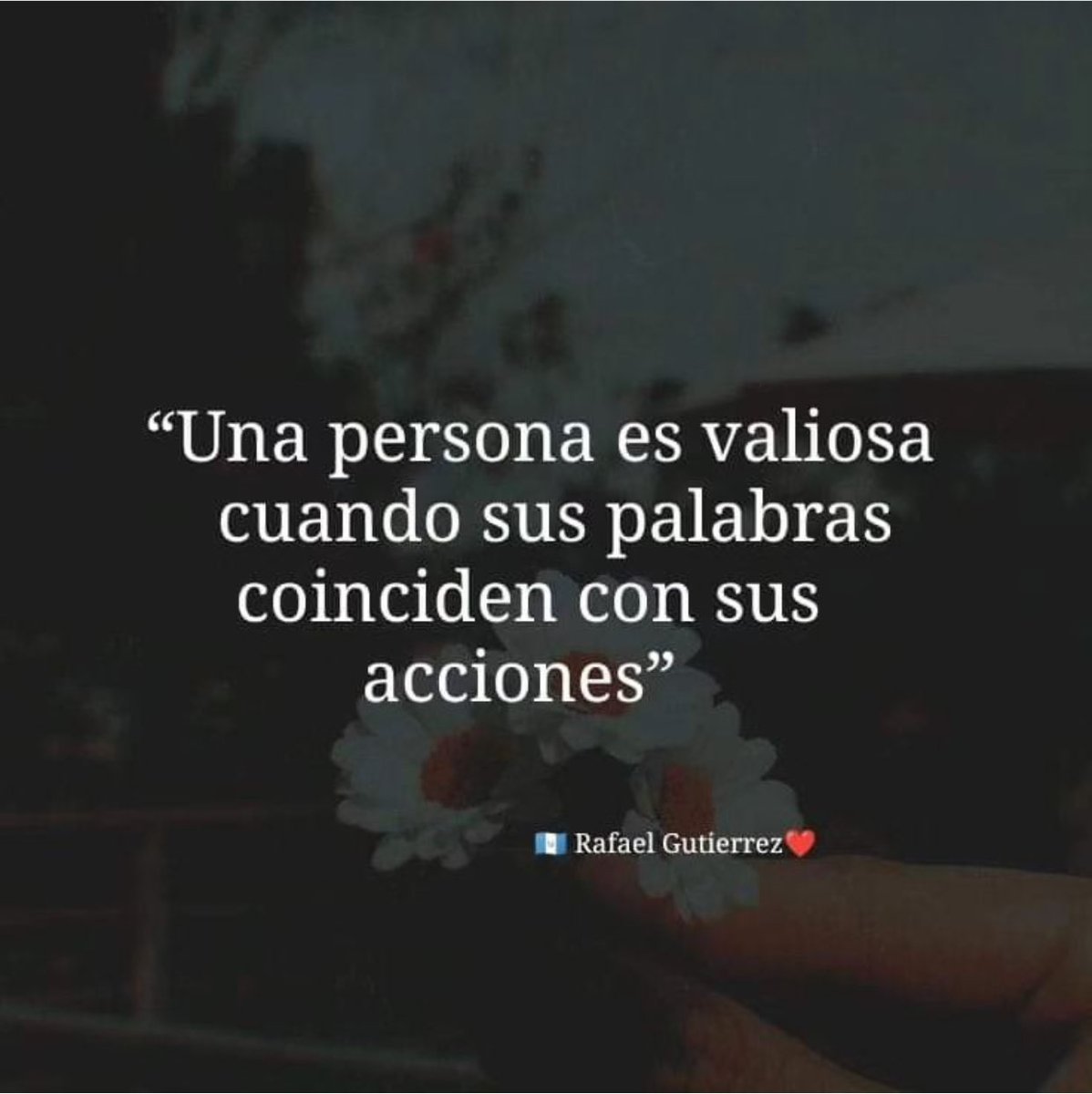 ¡Buen día! ☕️ #juERNES casi #viERNES 🎤✍🏻😘