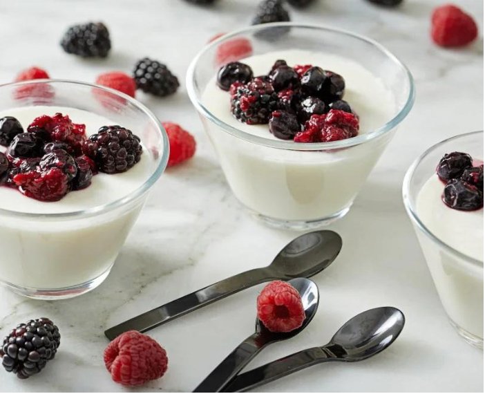 I suppose this #yogurt panna cotta is technically a latte cotta, since it’s made with whole milk –and Greek yogurt---rather than cream. Whatever you call it, it is absolutely delicious. tinyurl.com/2eswy24b  #pannacotta #dessert #berries #berrysauce #Greekyogurt