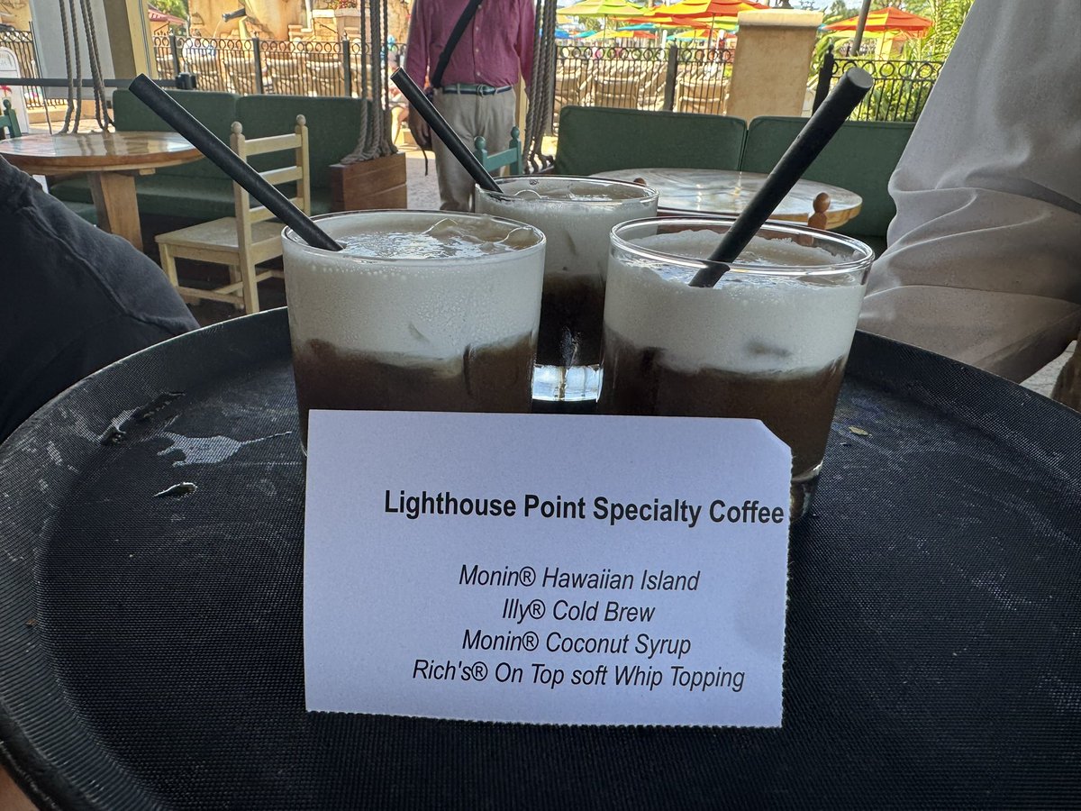 We just tried this coffee, which will be for sale on @DisneyCruise’s Lighthouse Point. It’s delicious!😋