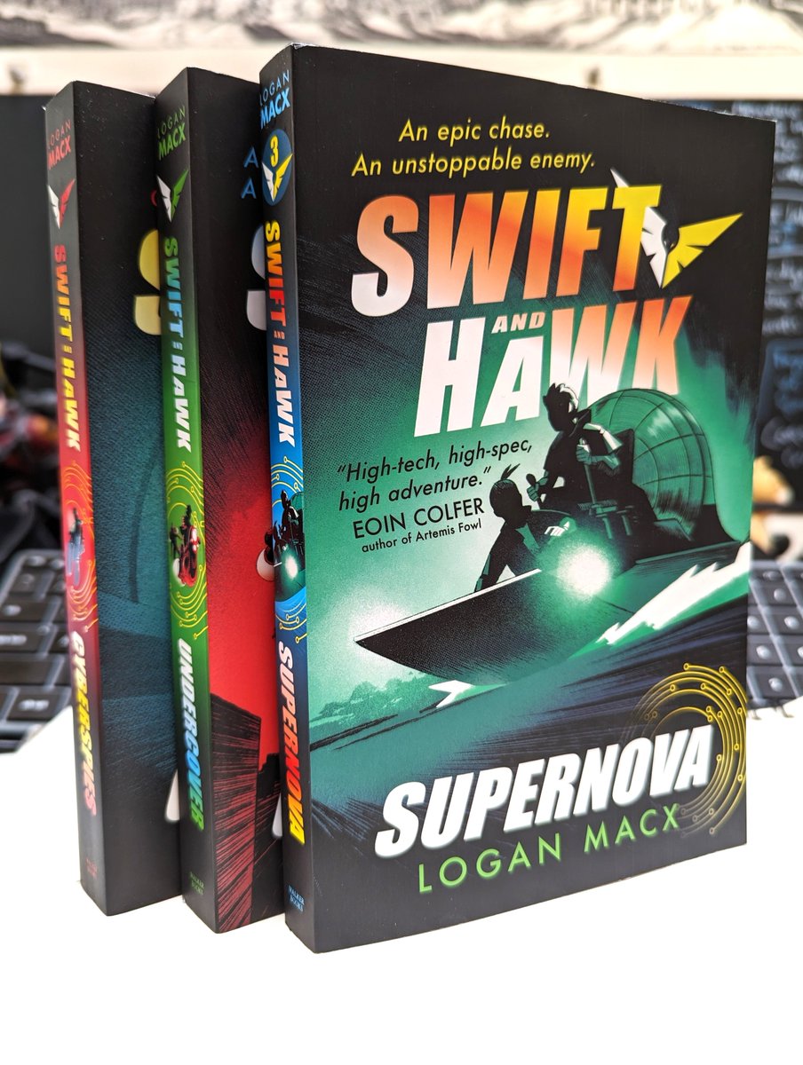 Time to go Supernova! Swift and Hawk's third nail-biting adventure is out TODAY from <a href="/WalkerBooksUK/">Walker Books</a>!!!
Robot Assassins. Stolen AI. Swift and Hawk are on the run!