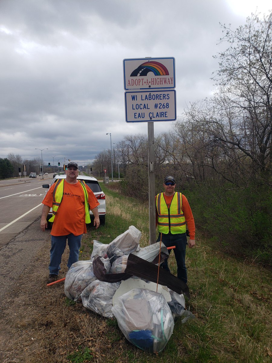 #LIUNA Local 268 members Scott Johnson and Dirk Bathke recently volunteered their time to help cleanup trash and debris on Hwy 312 in Eau Claire County. #laborersrising #1u #wiunion #feelthepower