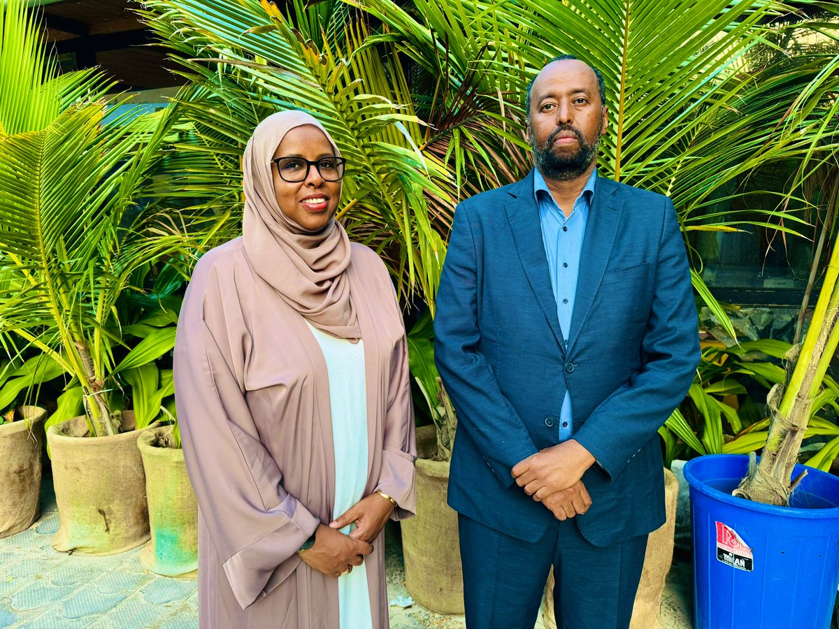 Today in #Mogadishu, met with @NimoA_Hassan the director @NGOConsortium to discuss how to strength government-NGO engagement at all levels. Followed up our earlier discussions on addressing #aid #diversion and all progressed made and identified other areas that require