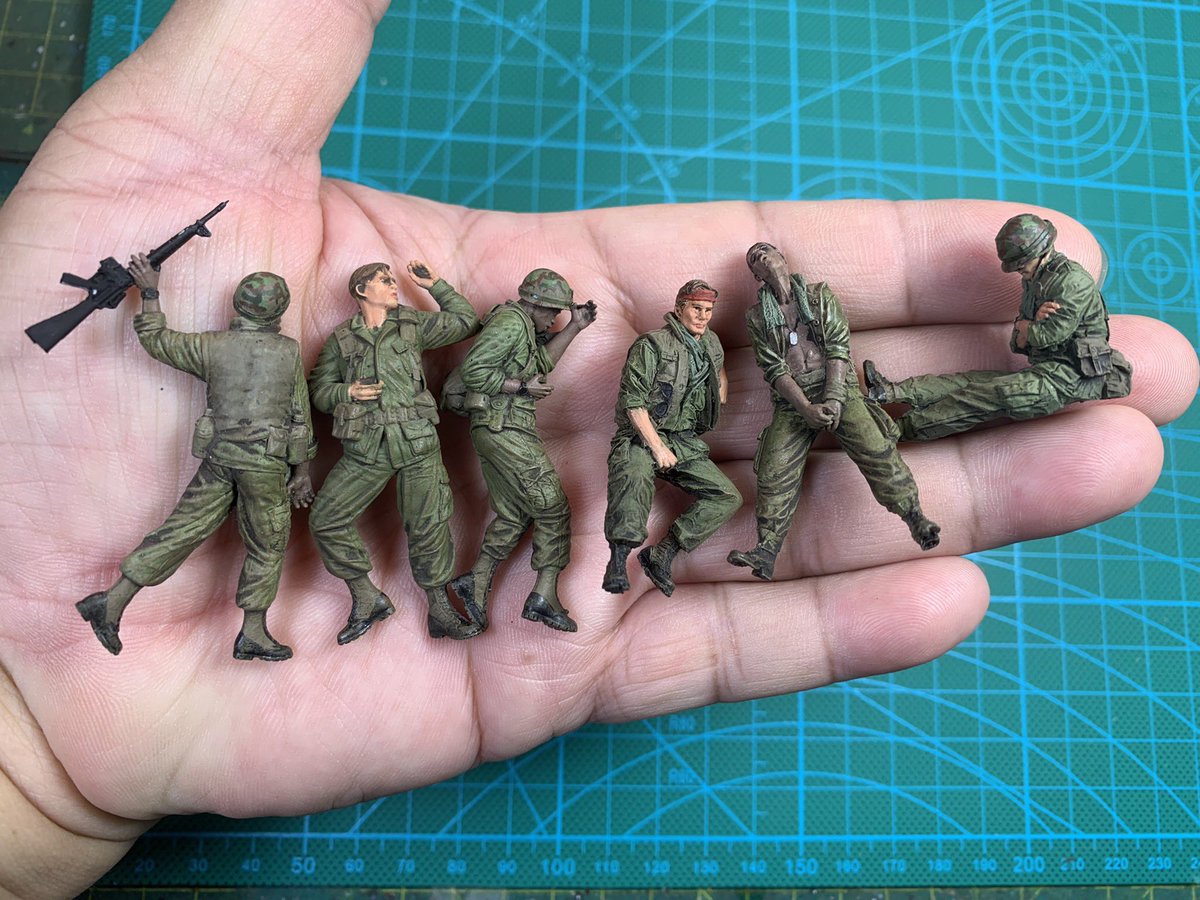 probuiltmodel's tweet photo. 1/35 Vietnam war figures for diorama : USMC, US Army, Civilians, Vietcong #usmc #ontos #dragonmodels #usmarines #marines #vietnamwar #diorama #probuiltmodel #scalemodel #militarymodel Paracel Miniatures #MasterBox #Bravo6 #plasticmodel #modelkit #paintedminiatures #135scalemodel https://t.co/b90K7cg5nN