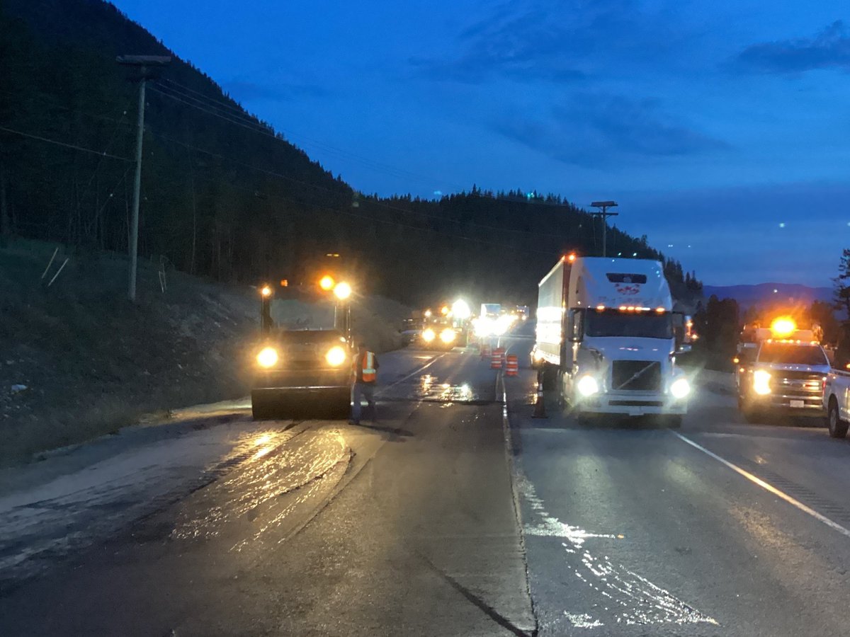 Back at it!

Our @Dawson1922 paving crew recently got their 2024 season underway last week, working a project from Hoffman’s Bluff near #ChaseBC and from Chase to the Little River bridge. Our team is excited to be back at work in #BeautifulBC.

#InteriorBC #Construction