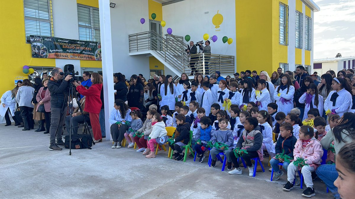 ▶️ La Anep inaugura esta mañana el edificio de la escuela n.º 369 en Pajas Blancas. 📺 Informa @monicadeleon_as, más detalles a las 12:00.