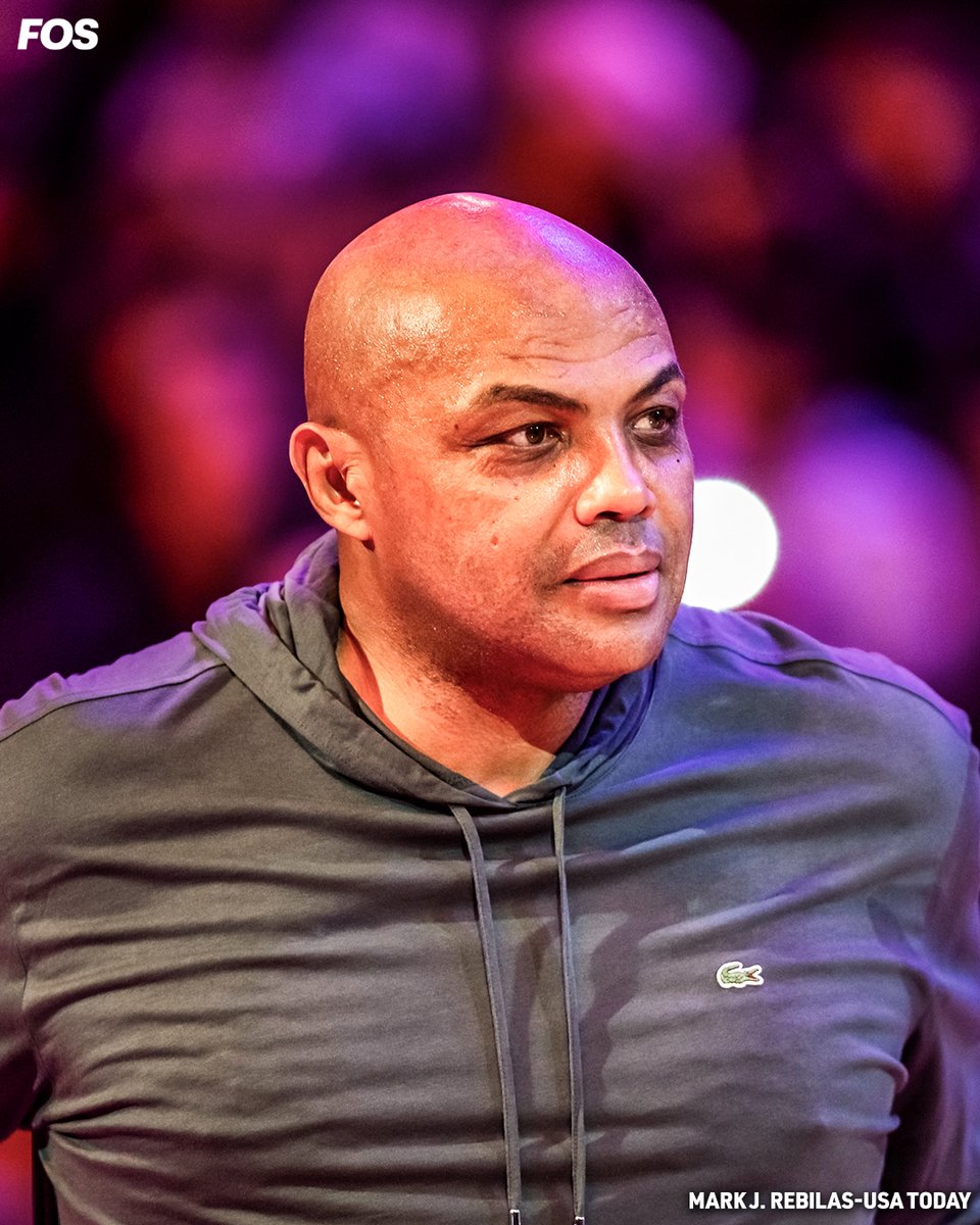 Charles Barkley confirmed to ESPN that he has a clause in his contract allowing him to join another network if TNT loses its NBA rights.

Chuck could draw offers of $18M-$20M annually from ESPN, Amazon, or NBC, sources tell FOS.

@MMcCarthyREV's column » gofos.co/4dgQORT
