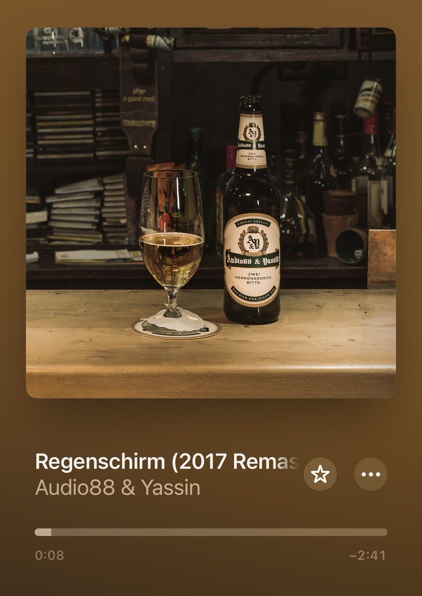 DavidSmith21969's tweet photo. @clouise81 @SoftlyInTheDusk Afternoon Coffee time if only it was Beer time. Polychromos on BrownA4. Umbrella themed sketching of Music cover Artwork. No sight of Rihanna especially when you’ve 🇩🇪’s #Audio88 with Regenschirm (Rainscreen / Umbrella).
https://t.co/MEmTWOWhFM https://t.co/M8U4s9kiaZ