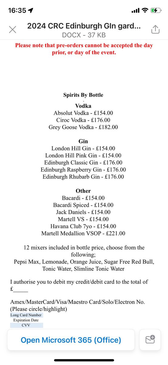 WeaverRacing's tweet image. Come racing @ChesterRaces ... 
Fancy a bottle? Cheers 🥂