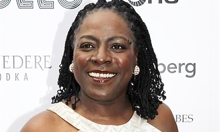 REMEMBERING...Sharon Jones on her BIRTHDAY! '100 DAYS, 100 NIGHTS', ft. The Dap-Kings. To check out music/video links & discover more about her musical legacy, click here: wbssmedia.com/artists/detail… #SOULTALK #LONDON