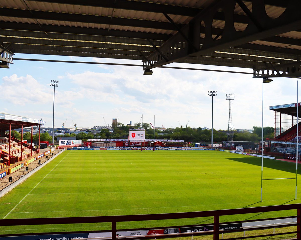 A beautiful day in East Hull ☀️ Are you all aboard on Saturday? #UpTheRobins🔴⚪️