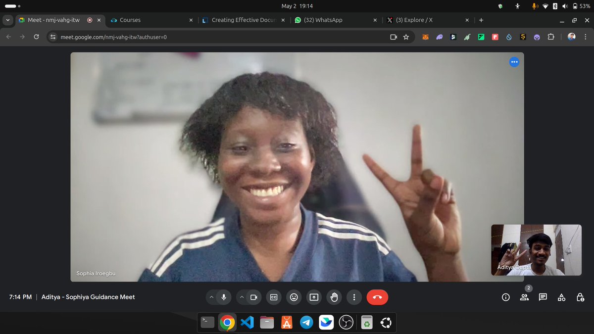 Glad to connect with @Sophiairoegbu_ and learn from her about :

・ Technical Writing
・ About Gold @MicrosoftLearn  
・ Developer Relations (DevRel)
・ Pros & cons of a remote job
・ About her previous experience at @getpieces

An insightful meet for me as a Community Builder ✌️