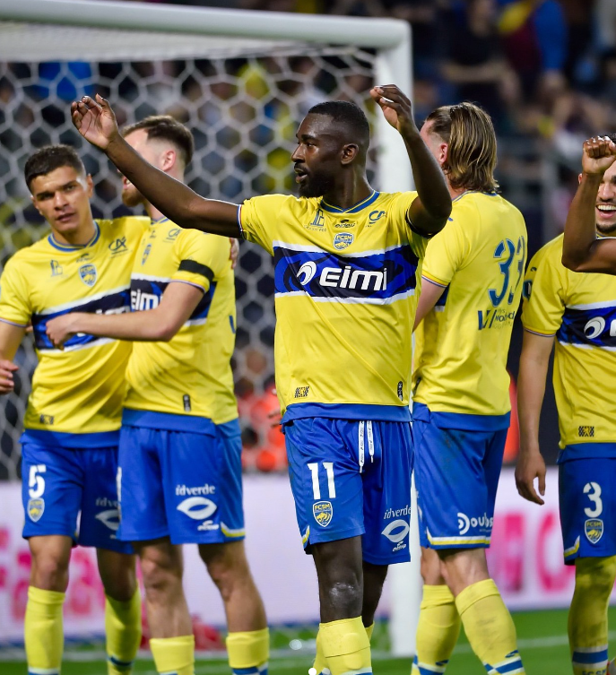 BDE STAPS BISONTIN tweet media