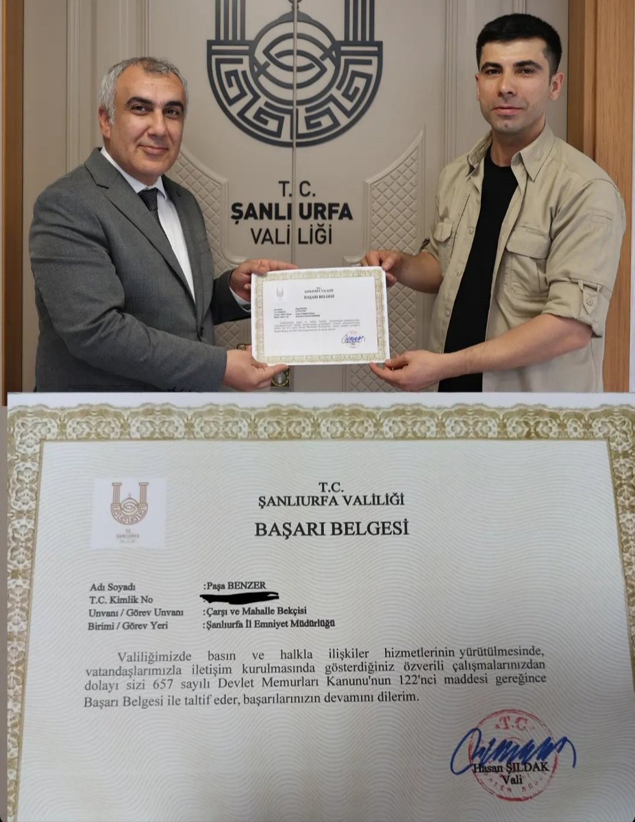 Paşa Benzer (@pasabenzer) on Twitter photo Başarı belgesi ile şahsımızı onurlandıran Sayın Valimiz <a href="/hasansildak/">Hasan ŞILDAK</a>'a, bizlere olan desteklerinden ötürü Basın Müdürümüz <a href="/ibrahimmadenli/">İbrahim Madenli</a> ve Özel Kalem Müdürümüz Filiz Teper'e teşekkür ederiz.
<a href="/sahinoznur63/">Şahin Öznur</a> <a href="/emre_gecim/">Emre GEÇİM</a> <a href="/mehmetturanoff/">Mehmet Turan</a> @metg0 Başarı belgesi ile şahsımızı onurlandıran Sayın Valimiz <a href="/hasansildak/">Hasan ŞILDAK</a>'a, bizlere olan desteklerinden ötürü Basın Müdürümüz <a href="/ibrahimmadenli/">İbrahim Madenli</a> ve Özel Kalem Müdürümüz Filiz Teper'e teşekkür ederiz.
<a href="/sahinoznur63/">Şahin Öznur</a> <a href="/emre_gecim/">Emre GEÇİM</a> <a href="/mehmetturanoff/">Mehmet Turan</a> @metg0