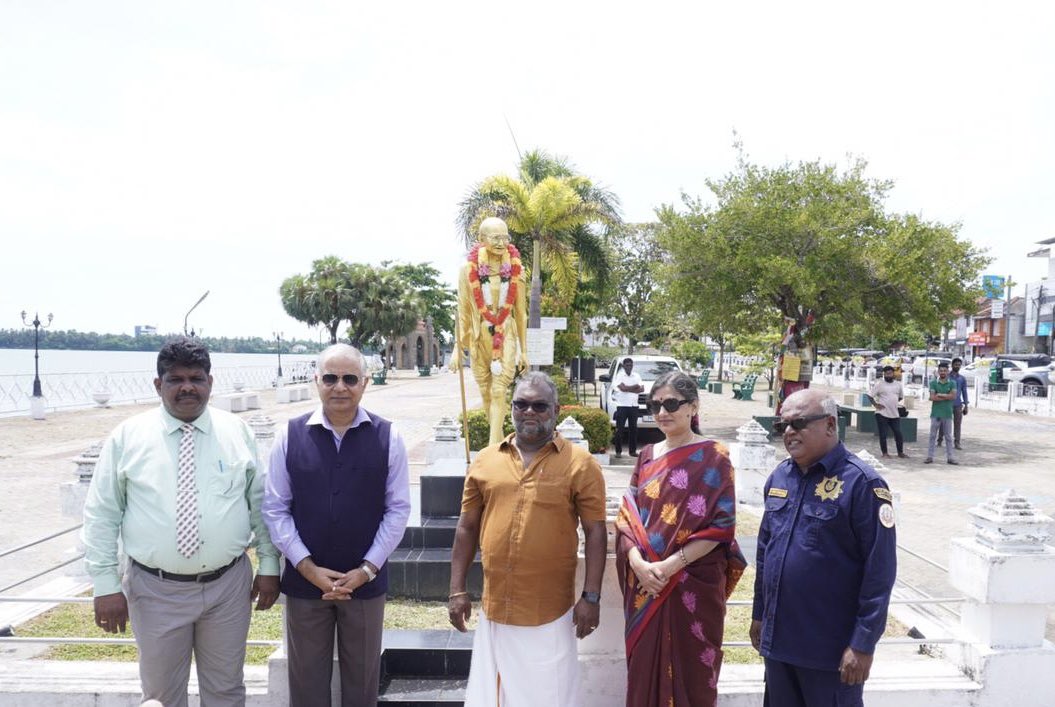 High Commissioner of India to Sri Lanka, Santosh Jha, who is on an official visit to the Eastern Province pays floral tributes to the statue of Mahatma Gandhi at Batticaloa.

Ports Authority says that ferry services between Nagapattinam in India and Kankesanthurai in Sri Lanka…