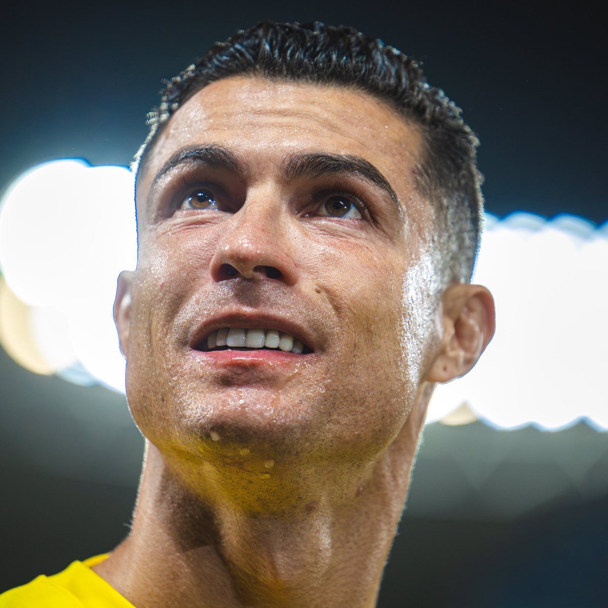 Cristiano Ronaldo needs 13 more goals to reach 900 official career goals. Do you think he’ll get to 1000 goals before he retires? 🤔
