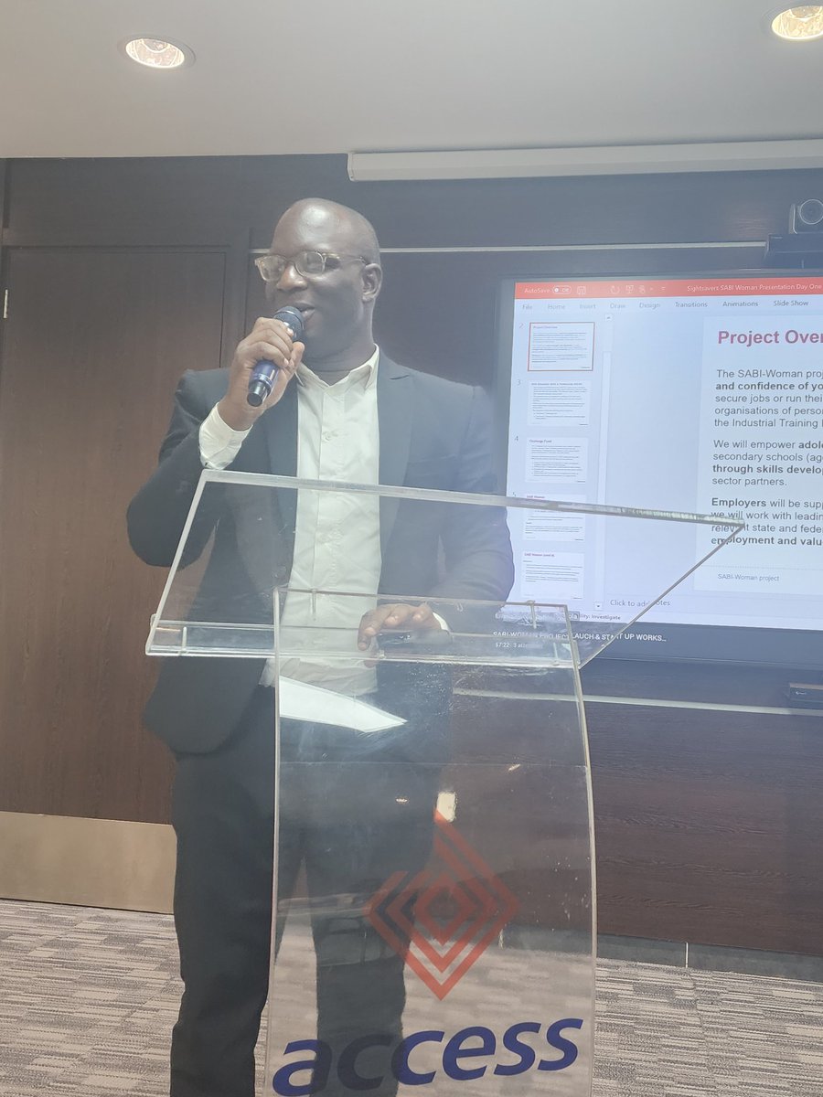 @UNICEF @Sightsavers 'On behalf of the cluster members of the association, we appreciate @Sightsavers. I will encourage the beneficiaries to be hard working so that the efforts and resources put in will be fulfilled'. Lukman Bolarinwa , JONAPWD chairman Lagos. 
#SABIWoman #EconomicEmpowerment