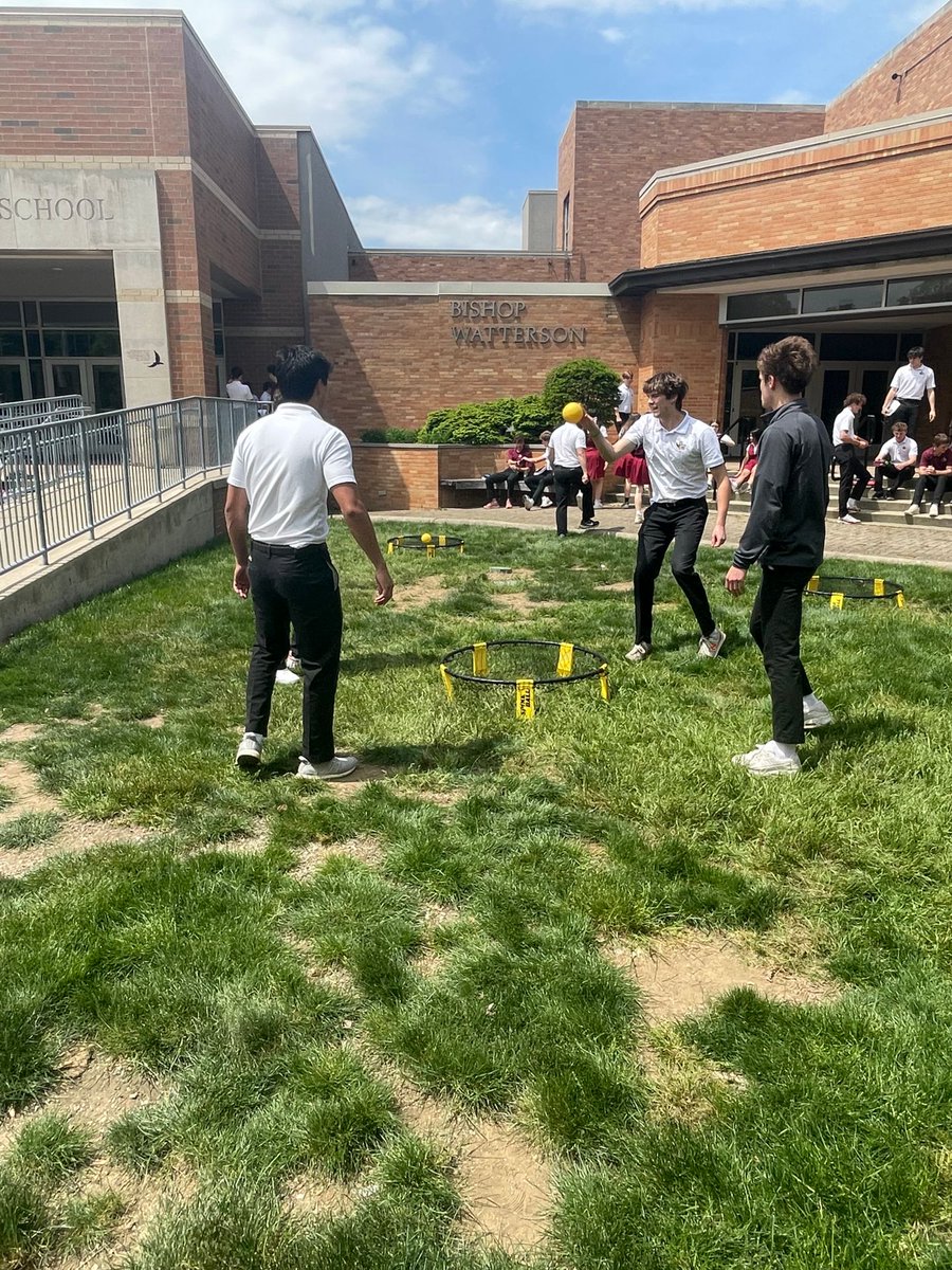 Yesterday was a beautiful day for a little Wednesday wellness fresh air and fun during study halls 🦅❤️