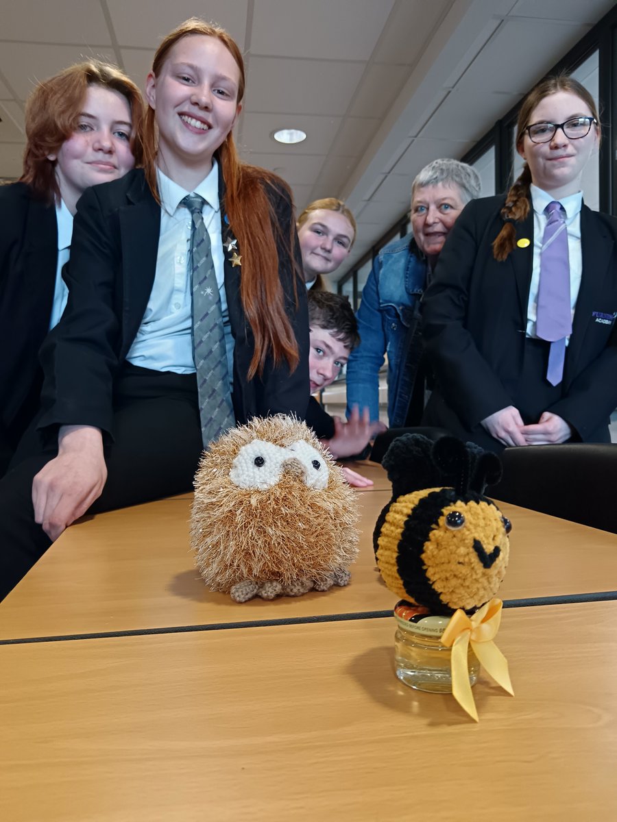 ✨ Craft Club ✨

Craft club were delighted to welcome Carol Jones. 💜

Carol is a staunch supporter of oncology at FGH and we are going to work together to raise money for this well deserving department.