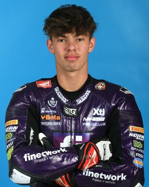 ✨️ช่วงแนะนำนักแข่ง✨️
น้องโต้#54 🇪🇸 ─ Moto2 💜💜💜