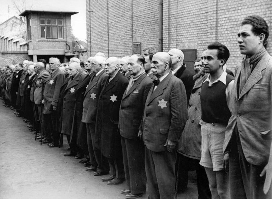 1944: Jøder som snart skal dø, bare fordi de er jøder.

En viktig påminnelse i 2024, da jødehatet er sterkere nå enn på lenge.