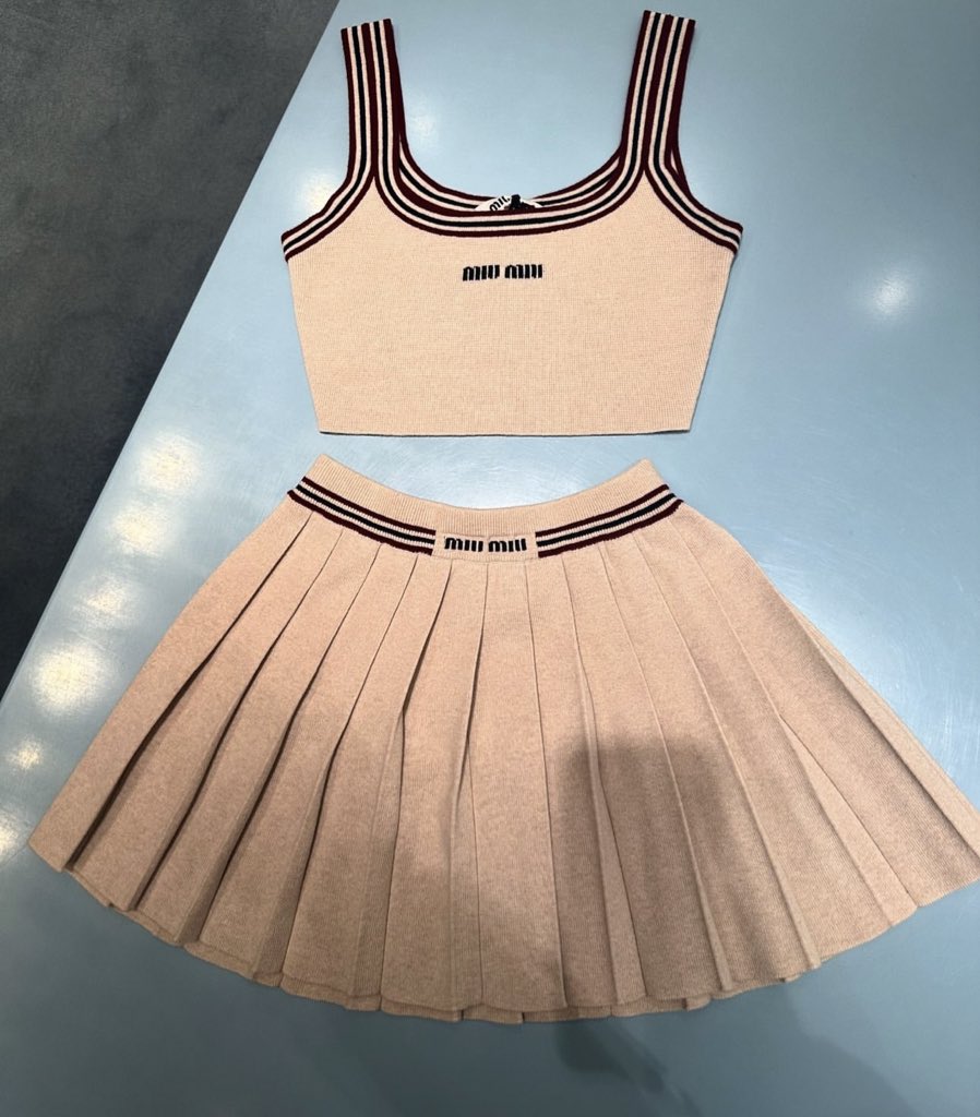 this miu miu tennis set