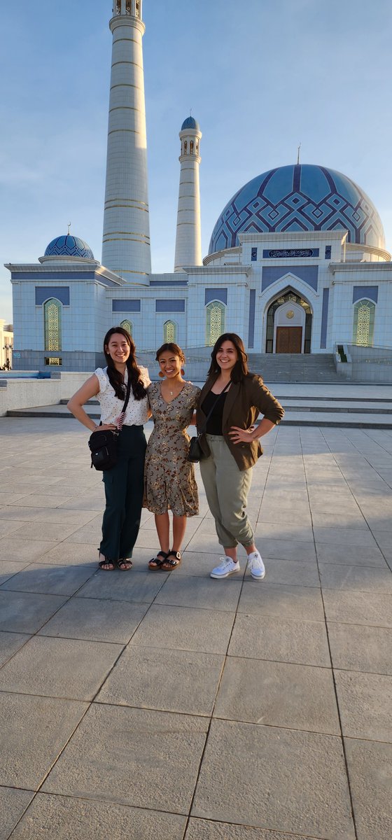 Hard to keep from smiling when you're in such a beautiful place! 📍Turkmenistan Pipeline Vocal Project #cultureatstate #ExchangeOurWorld