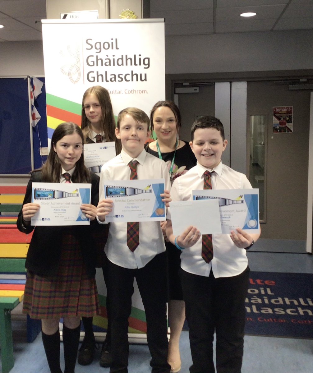 Mealaibh ur naidheachd do ar luchd-buannachaidh Farpais Bàrdachd! Bidh an Fharpais Nàiseanta seo a’ toirt cothrom do chànanaichean òga na sgilean cànain aca a thaisbeanachadh. 
Gheibhear na pìosan a bhuannaich air làrach-lìn Ionad Cànain Nàiseanta na h-Alba.