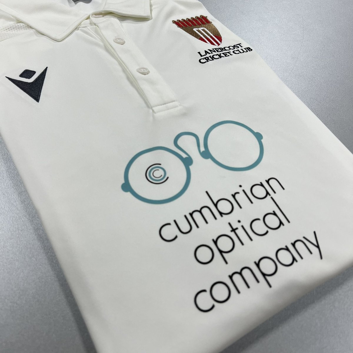 Another set of cricket orders 🏏 leaving the Sports Hub this afternoon for Cumbria based @LanercostSC

@LanercostSC x @MacronSports

Sponsored by Cumbrian Optical Company 👓

#BeYourOwnHero #WorkHardPlayHarder