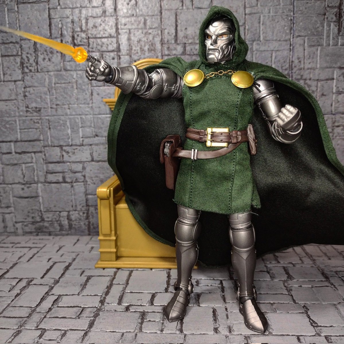 #drdoom #mezco #mezcoone12 
#mezcoone12collective #mezcotoyz
#toys #toyphotography  #marveluniverse #marvelcomics #marvel #onetwelve #one12day