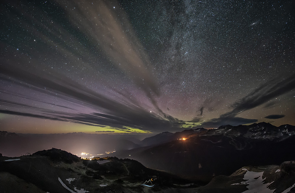 There are so many amazing places in Whistler to experience & capture the wonders of our night sky! #whistler #milkyway #lunarhalo #aurora #airglow