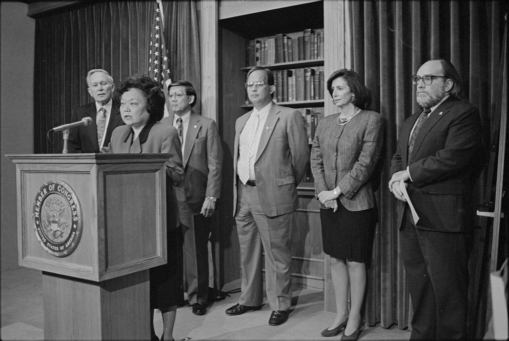 As the co-author of #TitleIX, the Hon. Patsy Takemoto Mink paved the way for generations of women & girls to pursue their dreams without fear of discrimination. Visit @smithsonianapa to learn more about this champion for educational equity: apa.si.edu/patsy-takemoto… #AANHPIMonth