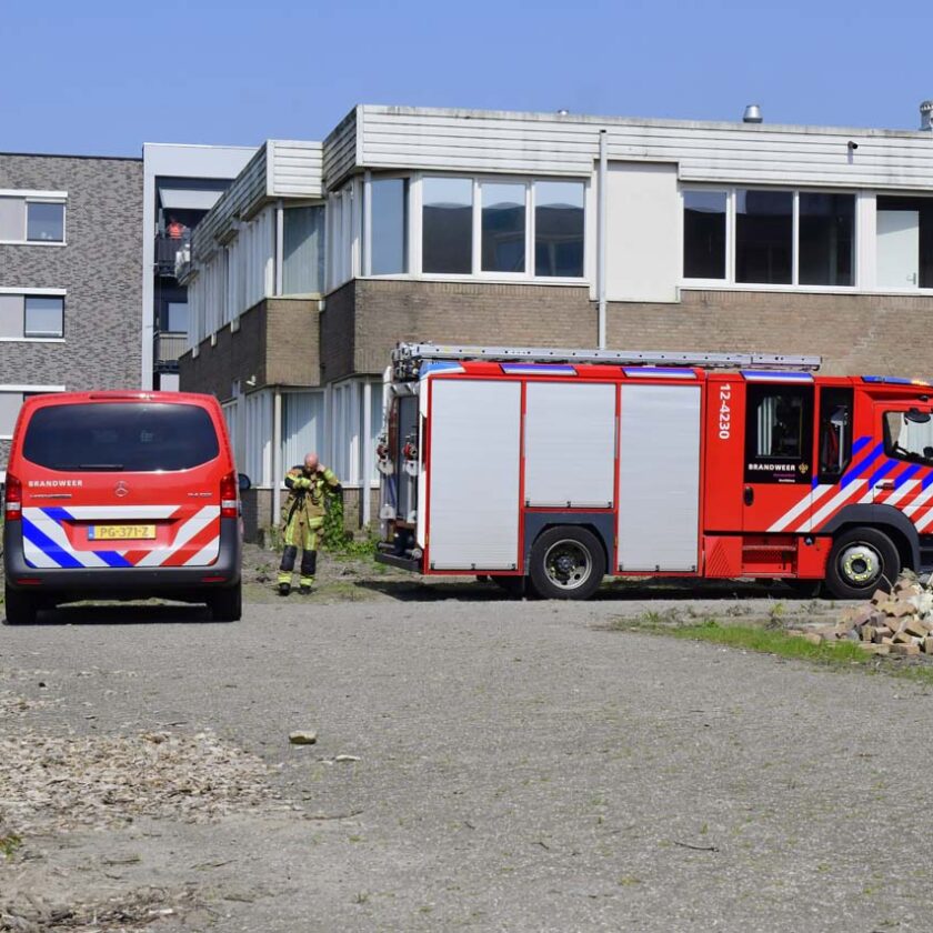 #Hoofddorp – Weer brand in slooppand - 112meerlanden.nl/2024/05/02/hoo… - #vlnnieuws #haarlemmermeer