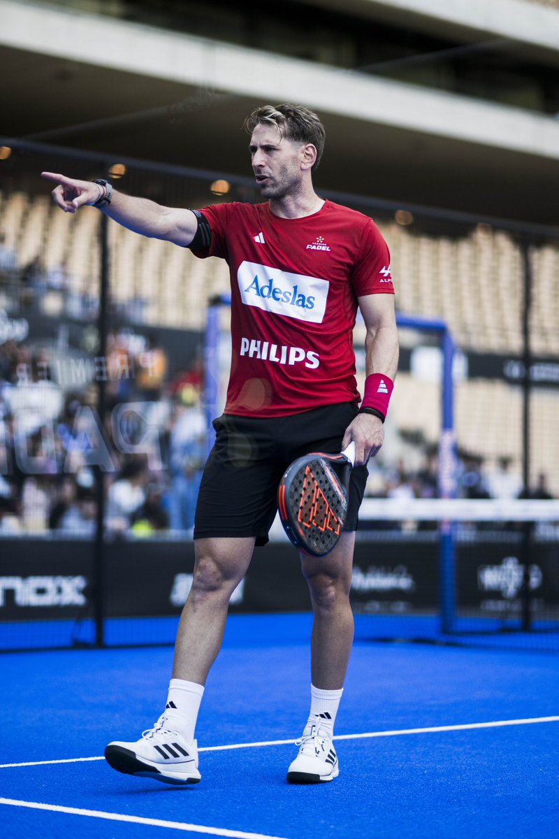 Dale, Capi.

#AdeslasPadelTeam | <a href="/11alexruiz/">Alex Ruiz</a>