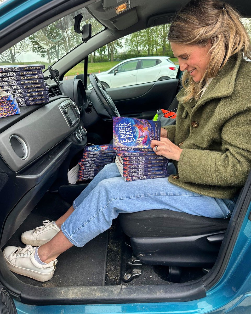 How many copies of EMBER SPARK can you fit in a Volkswagen?! Awesome day out in Northumbria today with shortlisted Bookseller Of The Year Heather from @ForumBooks 💚 We visited @HexhamMiddle School & Orvingham Middle School - both filled with kids who asked fabulous questions