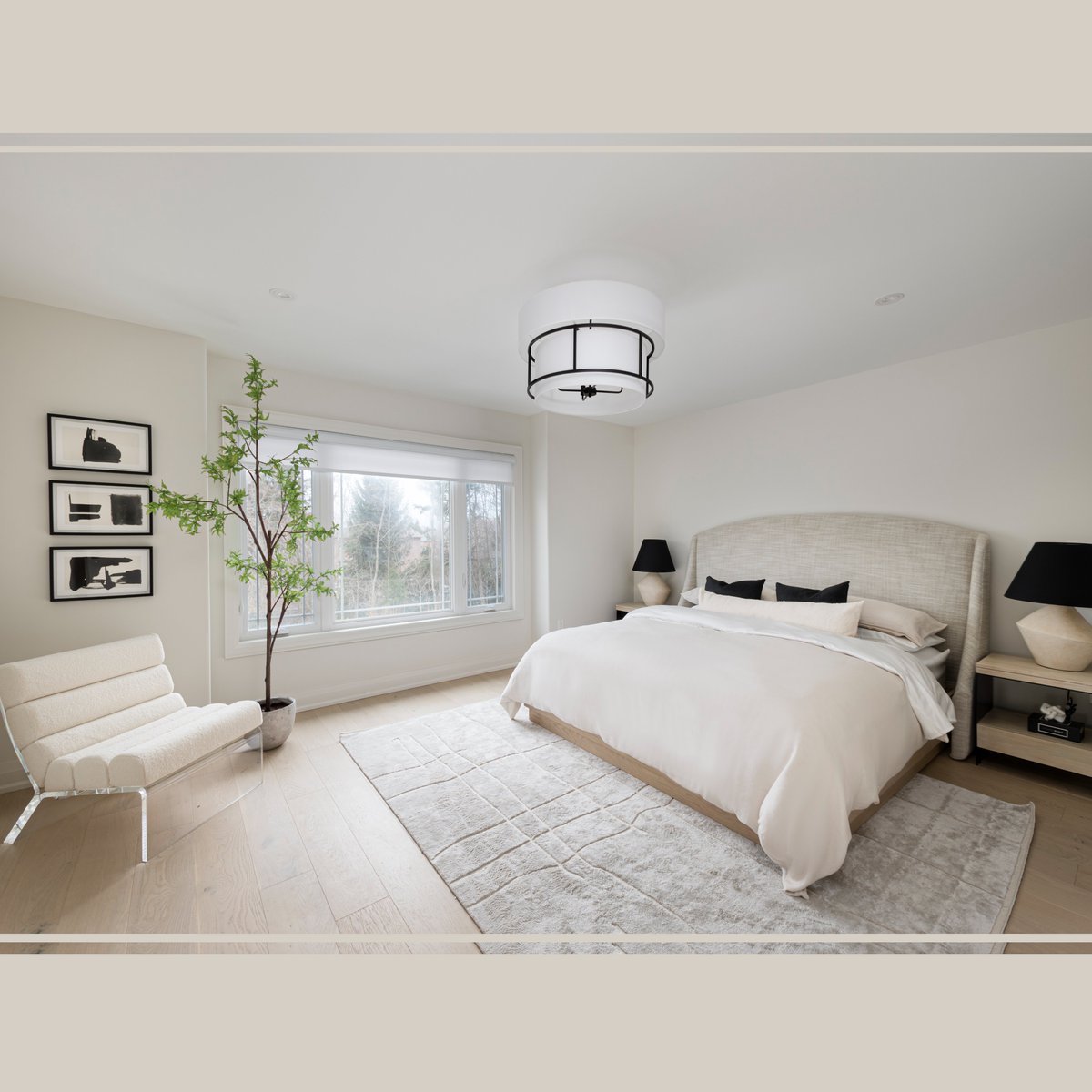Rest easy in your new home at Kingswood Cobourg.
Stunning home designs that fit your family's lifestyle, like this gorgeous bedroom in the Donegan model.

Learn more about our quality homes at kingswoodcobourg.ca

#newhomes #cobourg #kingswoodcobourg