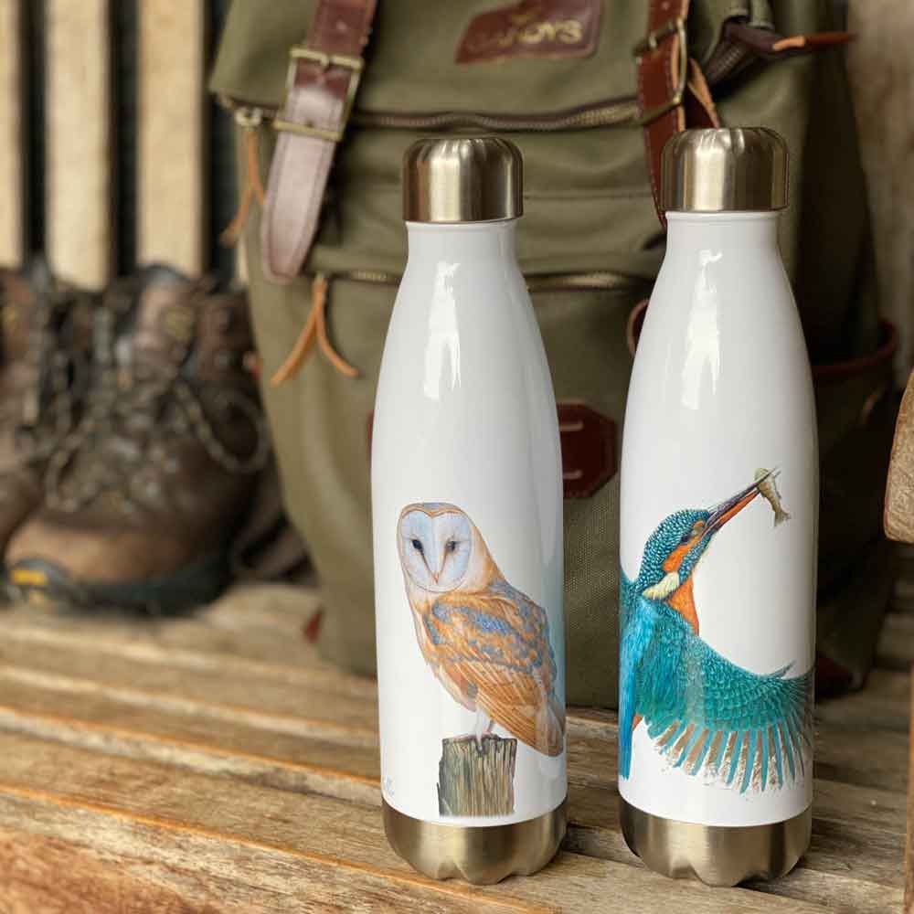 Water bottles for outdoor adventurers🥾 💦 Shop👉 robertefuller.com/product-catego…