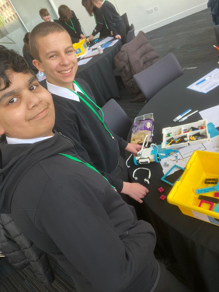 Exciting day at the Global Underwater Hub #STEM Challenge in Glasgow! Huge congrats to @stninianshigh , the regional winners heading to the National Final in Aberdeen! Thanks to all teams, mentors, and supporters for making it a success. #SmallpeiceTrust #STEMChallenge